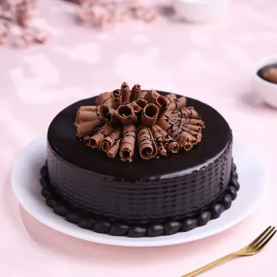 Roll Up Chocolate Truffle Cake