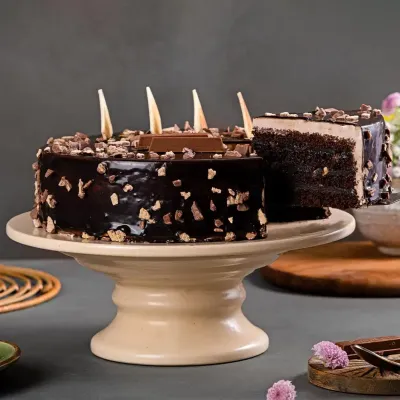Choco Truffle Cake made With KitKat